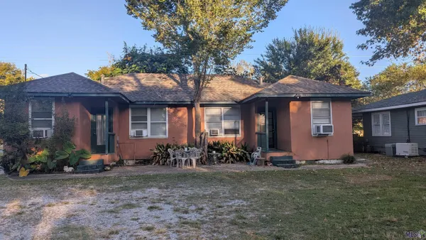 $1,250 | 2148 Stanford Avenue, Baton Rouge, LA 70808