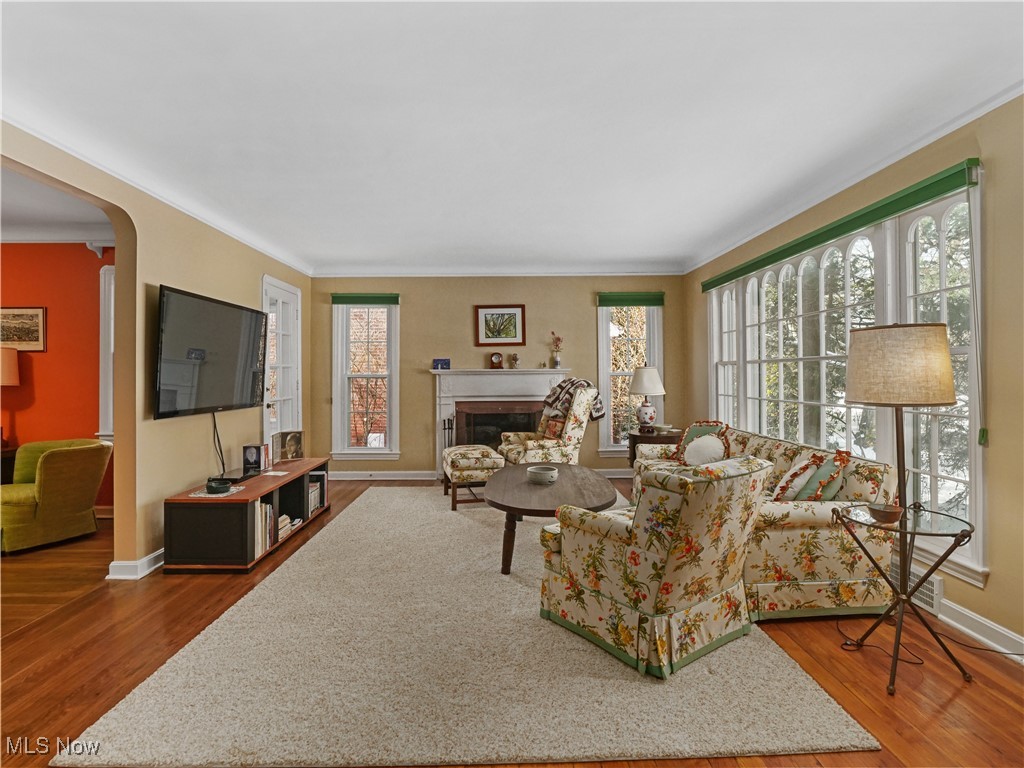 2616 Edgehill Road Cleveland, OH 44106 - Photo 6 of 30 Gallery Image 6