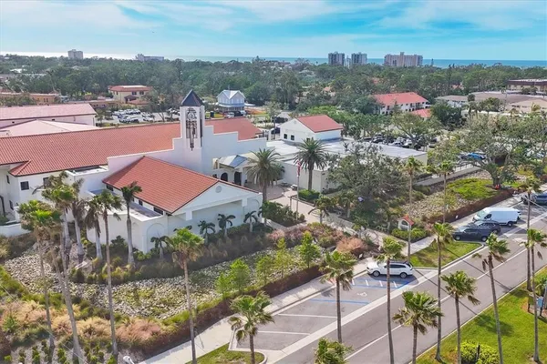 $5,500 | 455 Nokomis Avenue South, Unit 455, Venice, FL 34285