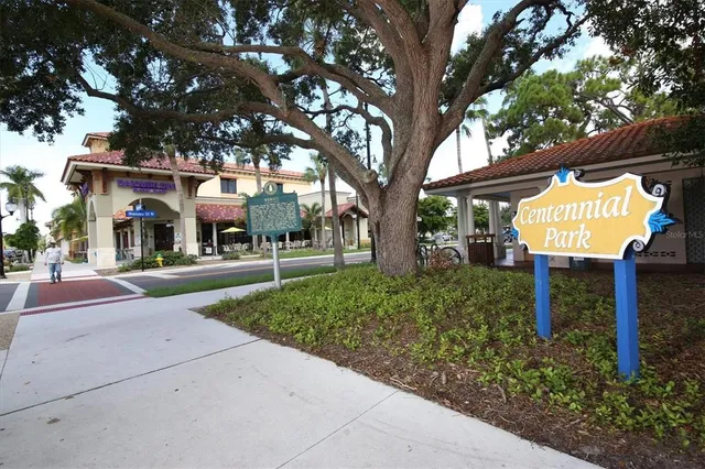 $5,000 | 455 Nokomis Avenue South, Unit 455, Venice, FL 34285