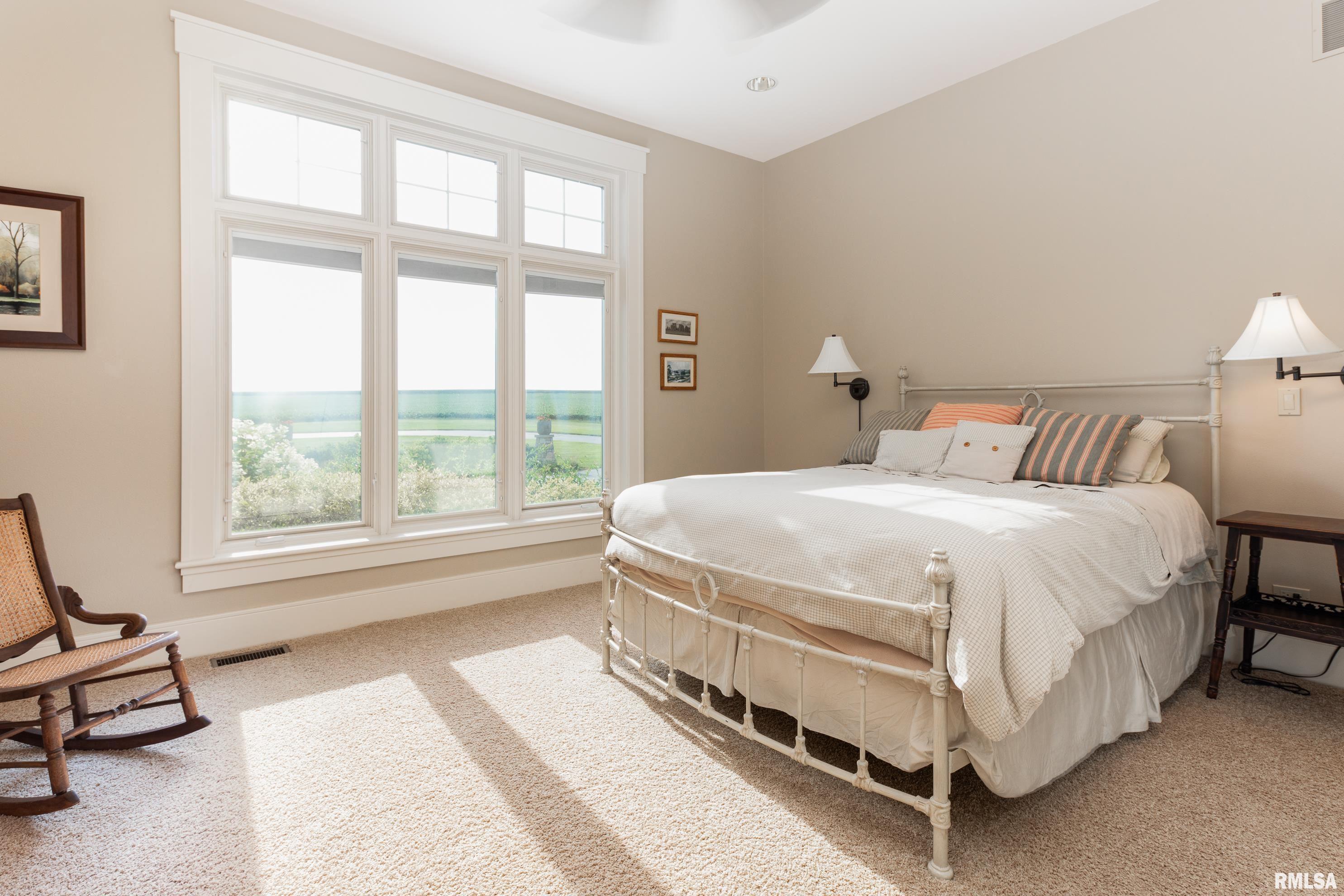 10643 North Bellview Road Orangeville, IL 61060 - Photo 26 of 86 Gallery Image 26