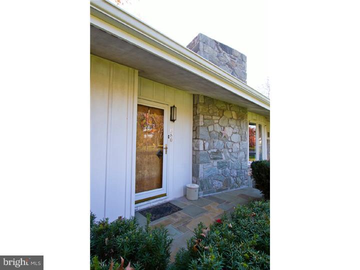380 Jefferson Road Adamstown, PA 17569 - Photo 2 of 25 Gallery Image 2