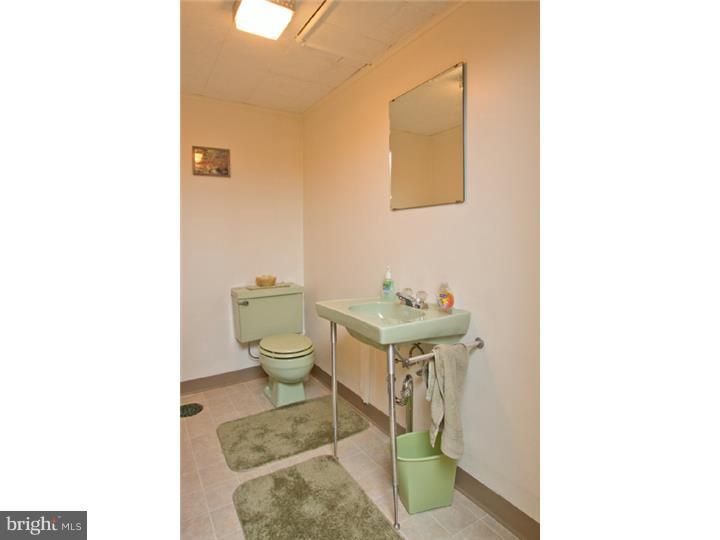 380 Jefferson Road Adamstown, PA 17569 - Photo 19 of 25 Gallery Image 19