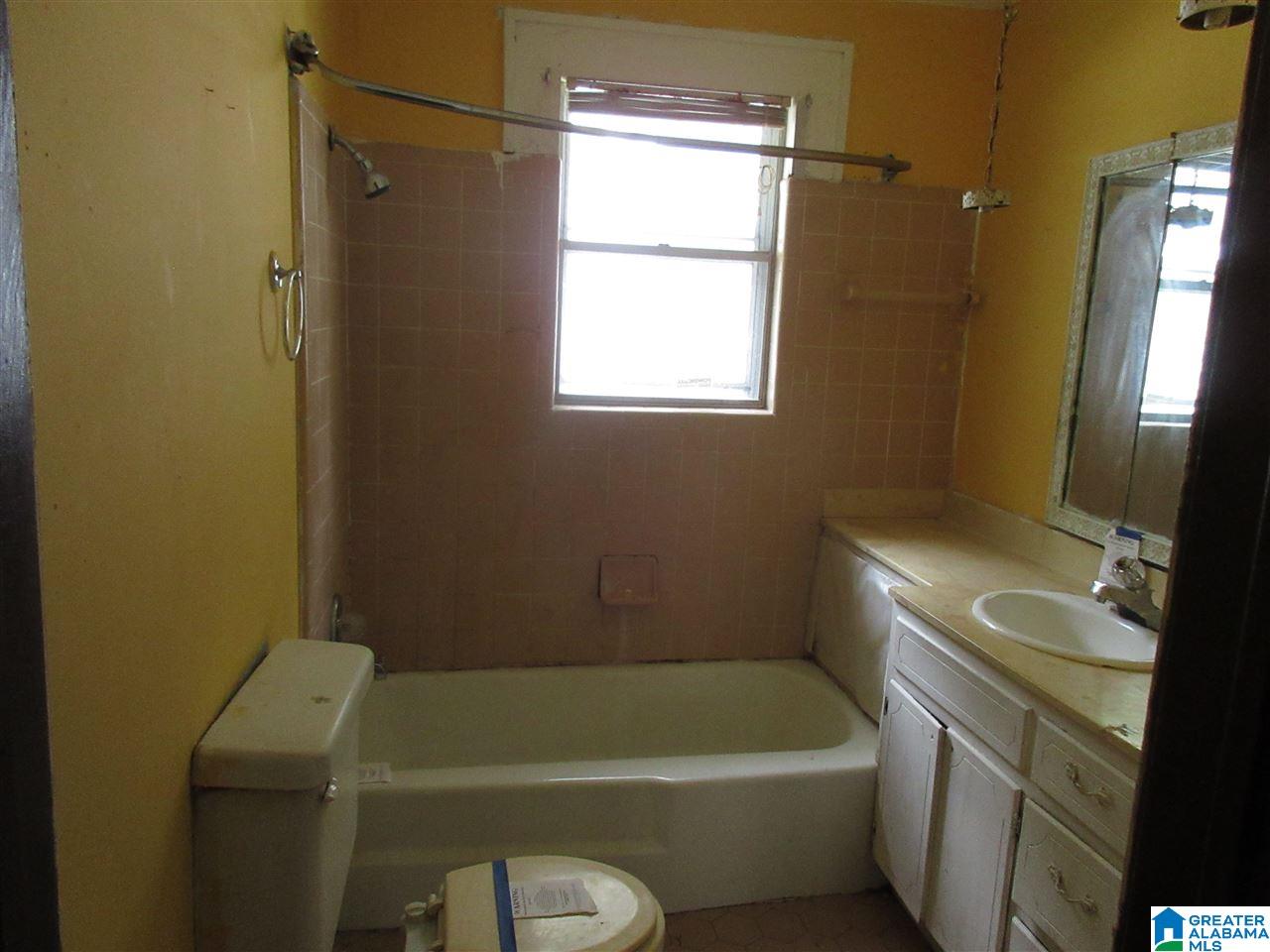 205 1st Avenue Birmingham, AL 35228 - Photo 6 of 8