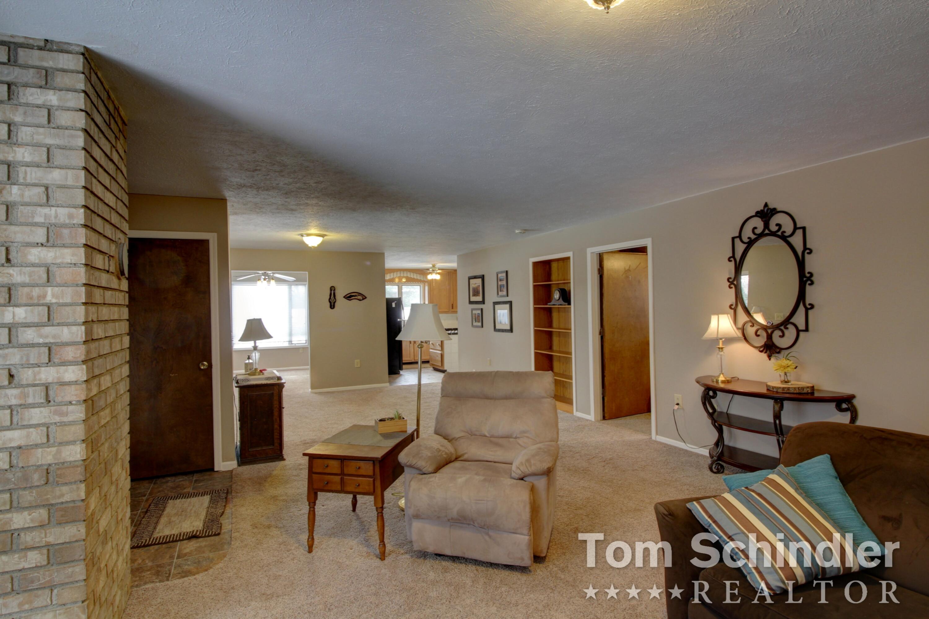 1400 Blackman Road Jackson, MI 49201 - Photo 9 of 108 2022-01-12 13.34.24_5-1_5-2
