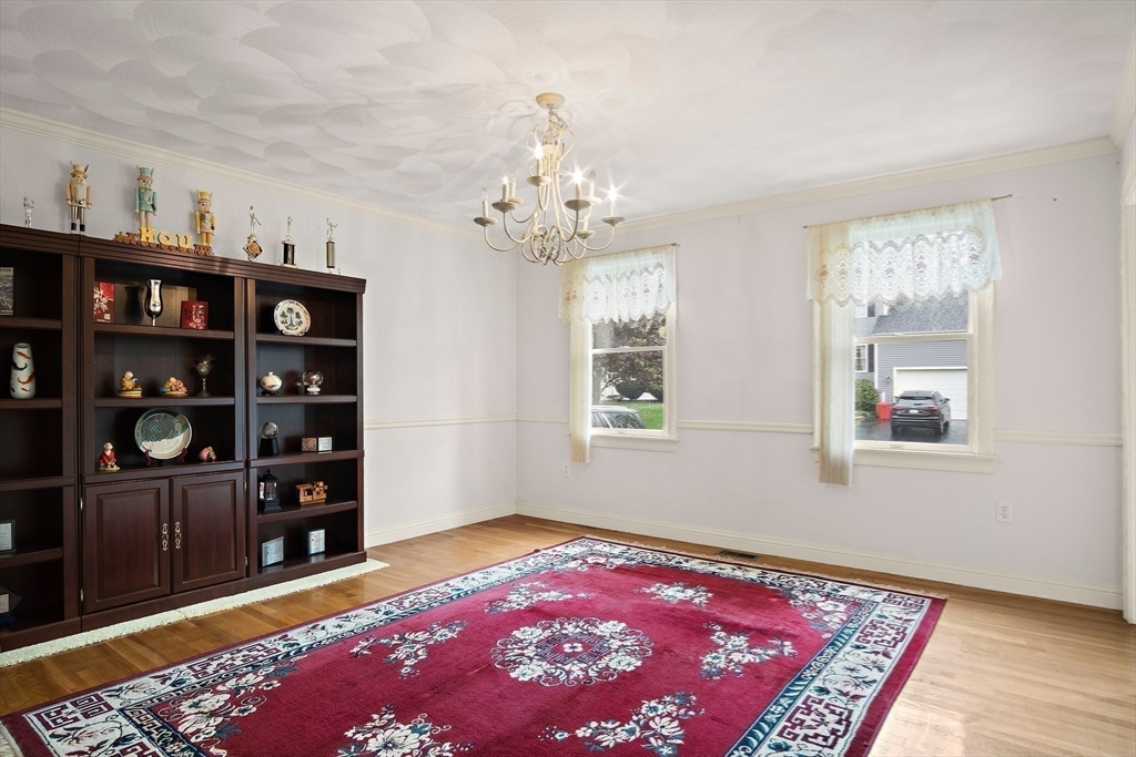 8 Old Farm Road Woburn, MA 01801 - Photo 15 of 38 Gallery Image 15