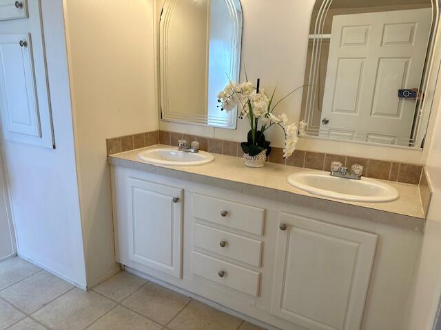 11941 Watergate Circle Boca Raton, FL 33428 - Photo 13 of 14 IMG_2785 (1)