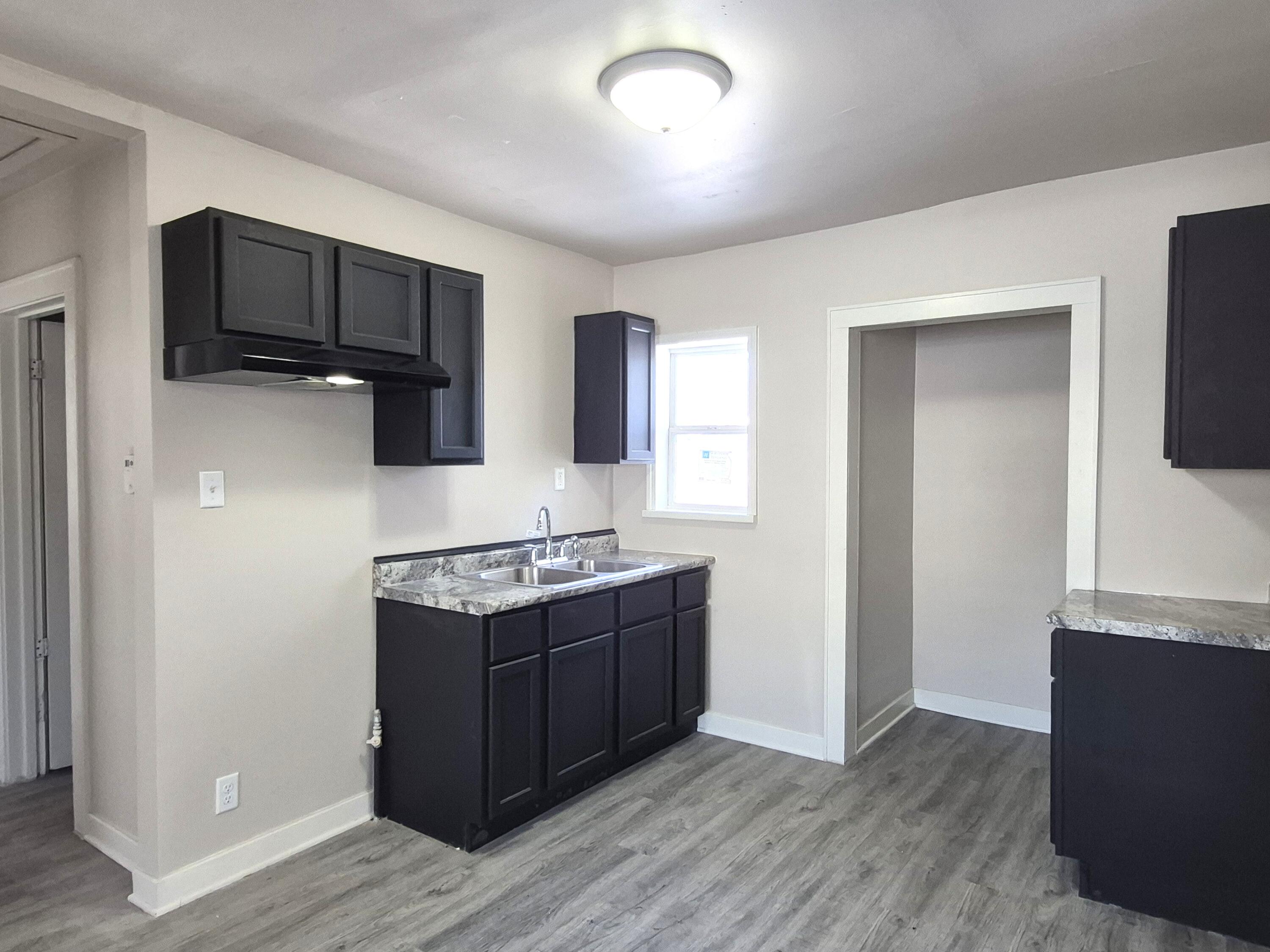 3679 Buchanan Street Gary, IN 46408 - Photo 4 of 13 3000x2250