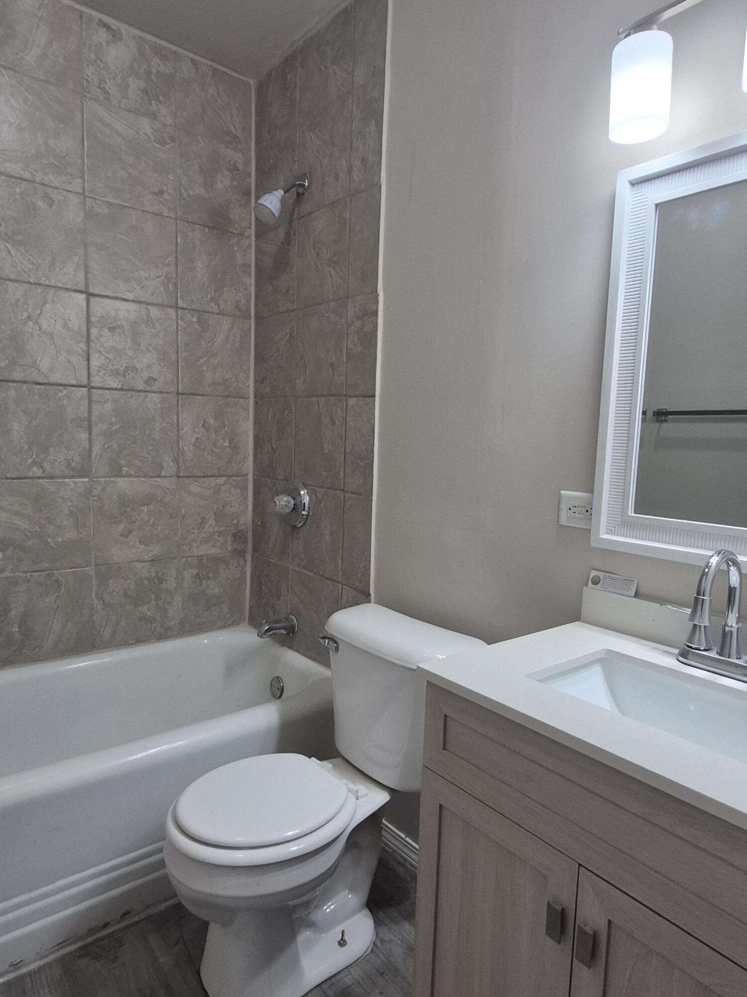 3679 Buchanan Street Gary, IN 46408 - Photo 8 of 13 1500x2000