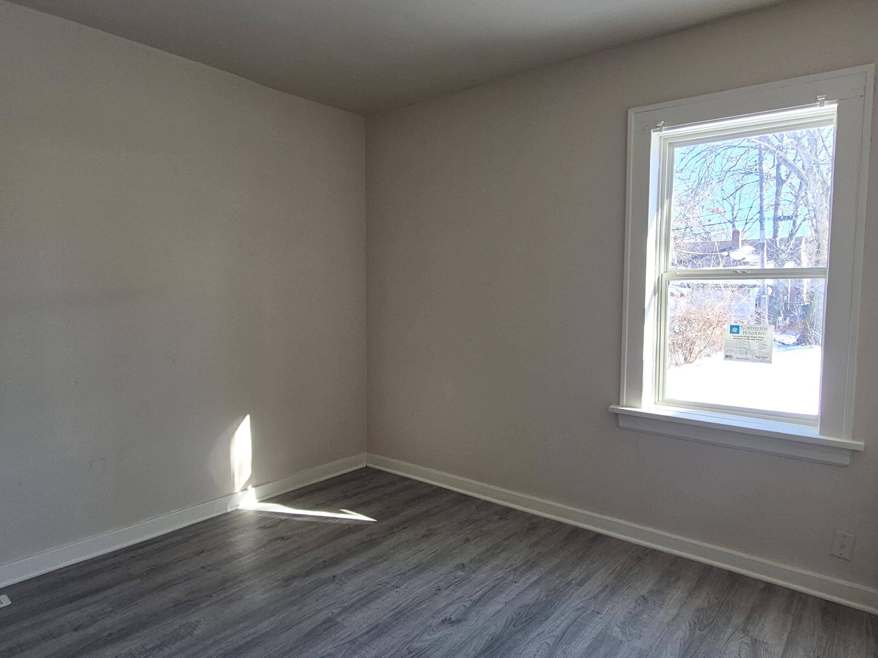 3679 Buchanan Street Gary, IN 46408 - Photo 9 of 13 3000x2250