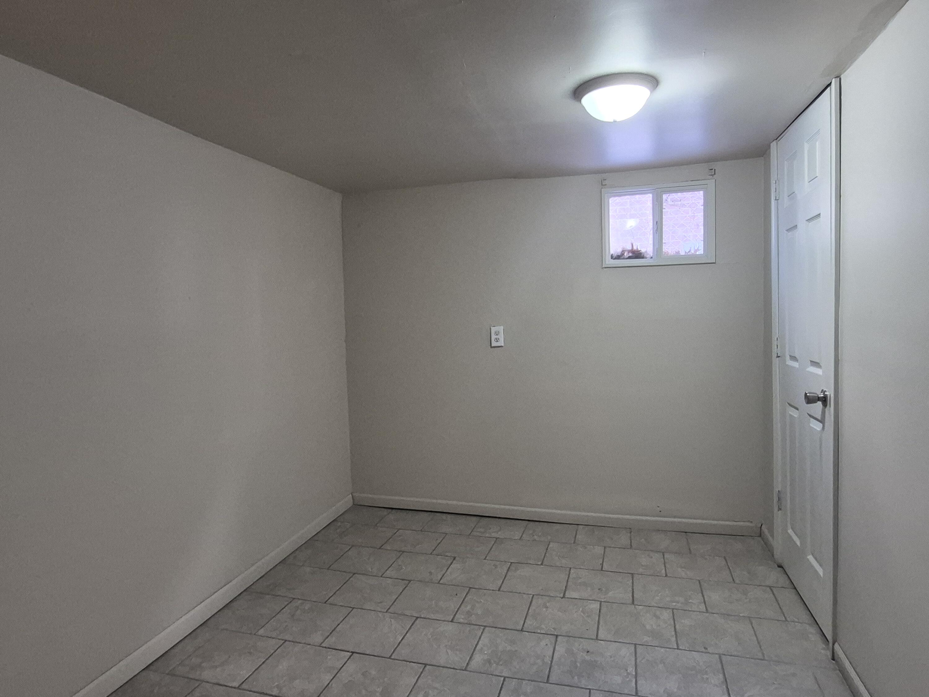 3679 Buchanan Street Gary, IN 46408 - Photo 10 of 13 3000x2250