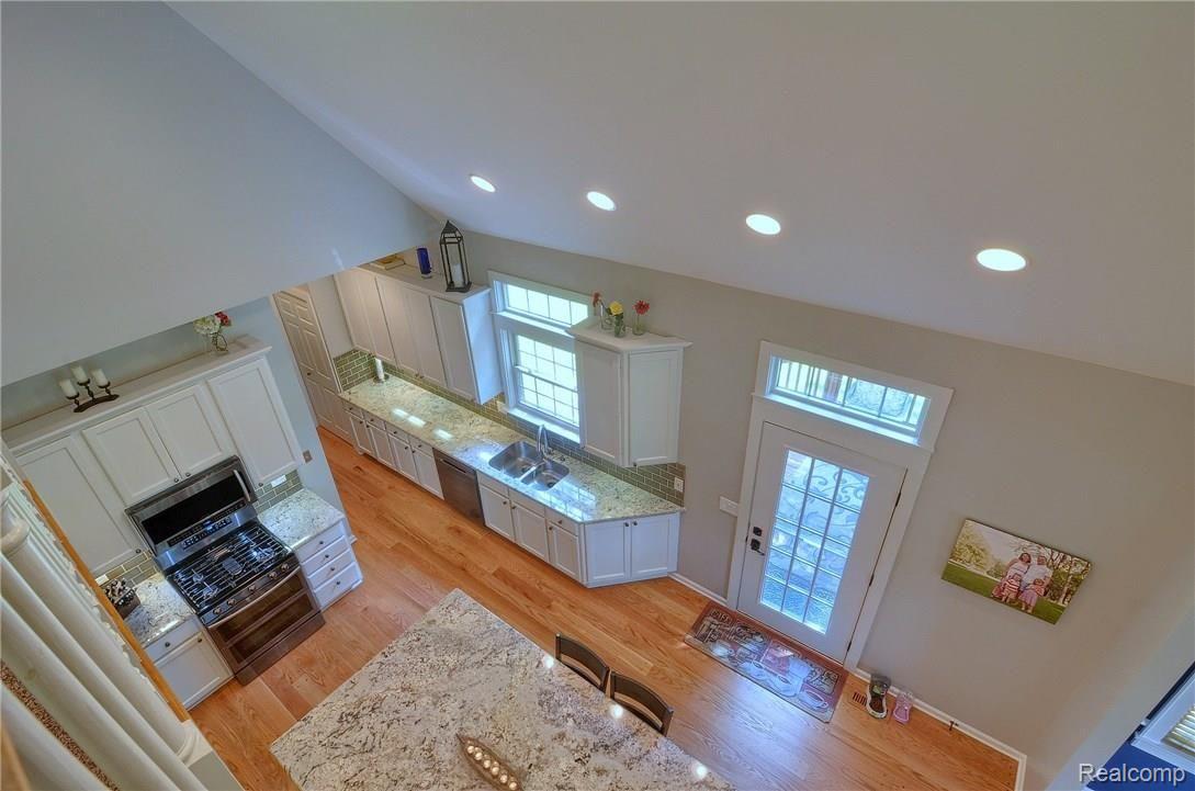 11248 Ridge View Trail Fenton, MI 48430 - Photo 10 of 32 Kitchen_From_Above.jpg