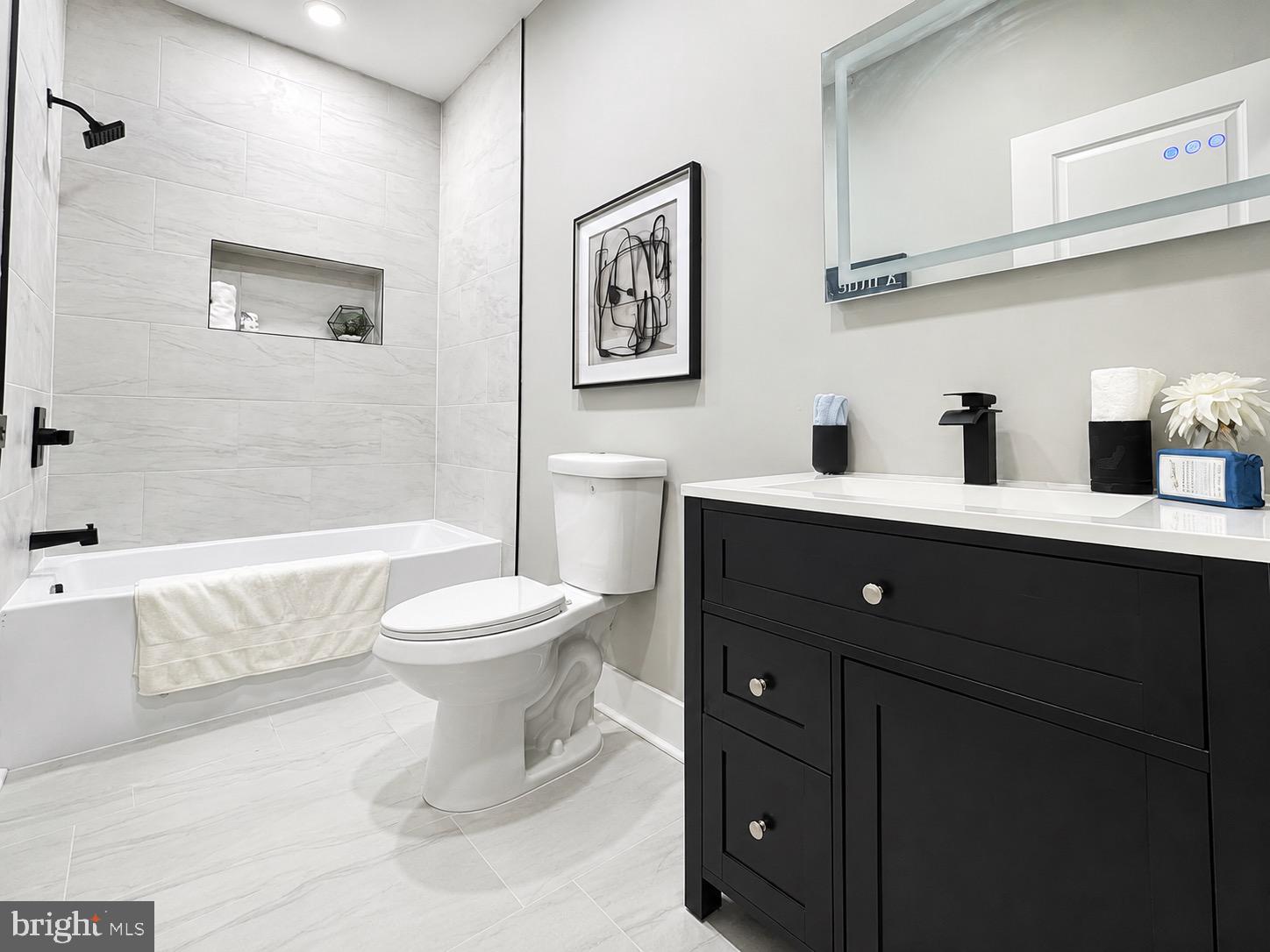 4909 Church Road Mount Laurel, NJ 08054 - Photo 25 of 33 Guest Bath Hall