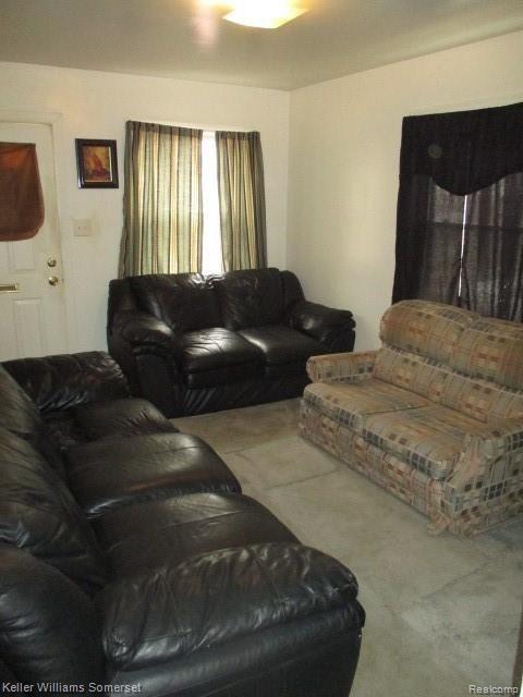 15145 Evergreen Road Detroit, MI 48223 - Photo 9 of 41