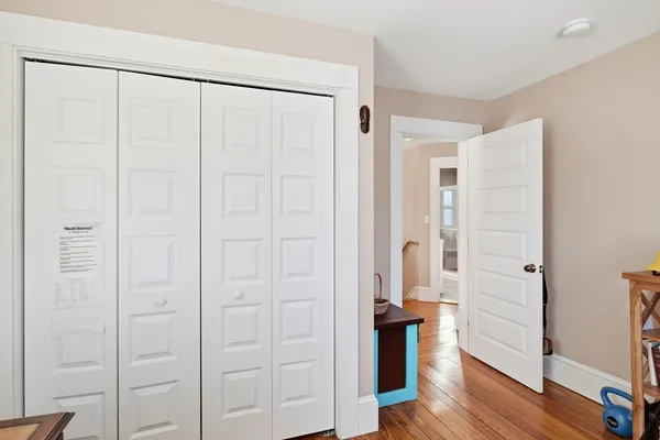 $349,900 | 24 Billings Street, Chicopee, MA 01013