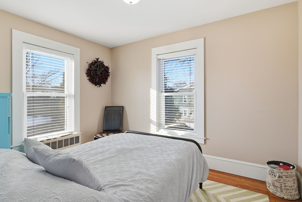 24 Billings Street Chicopee, MA 01013 - Photo 29 of 35