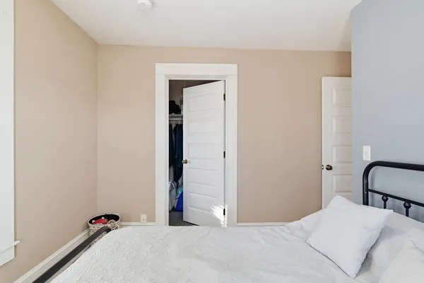 $349,900 | 24 Billings Street, Chicopee, MA 01013