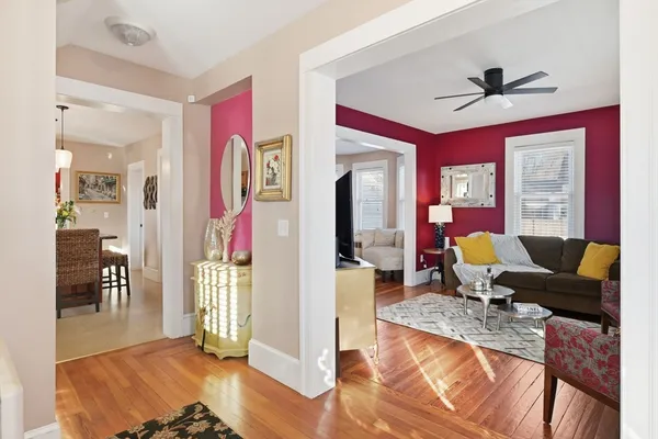 $349,900 | 24 Billings Street, Chicopee, MA 01013