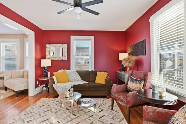 $349,900 | 24 Billings Street, Chicopee, MA 01013