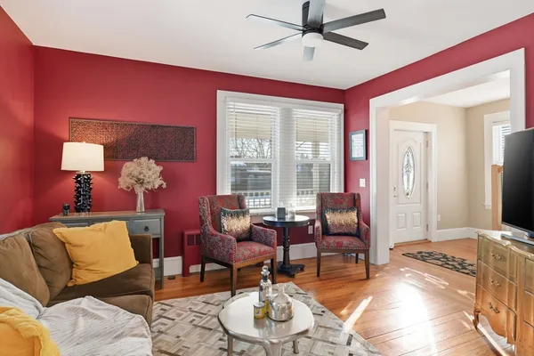 $349,900 | 24 Billings Street, Chicopee, MA 01013