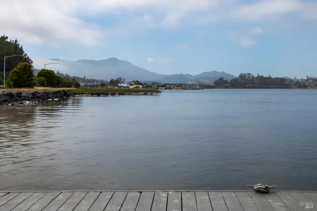 $549,000 | 2 Gate 6 1/2 Road, Sausalito, CA 94965