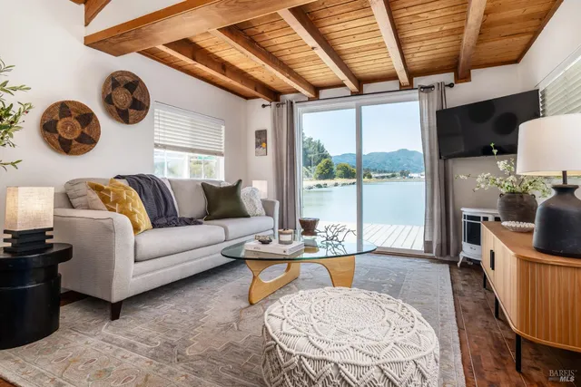 $549,000 | 2 Gate 6 1/2 Road, Sausalito, CA 94965