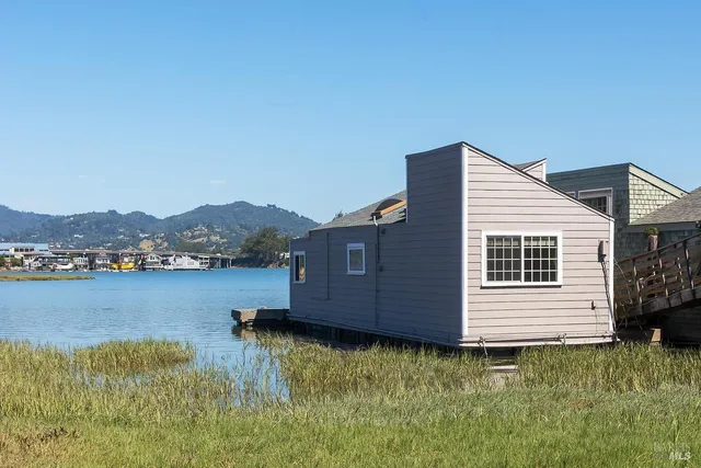 $549,000 | 2 Gate 6 1/2 Road, Sausalito, CA 94965