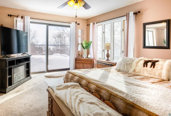 $700,000 | 107 South 4th Street, Bayfield, WI 54814