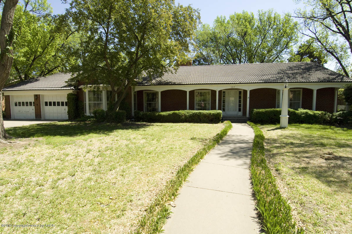 1517 South Rusk Street Amarillo, TX 79102 - Photo 1 of 30 front view
