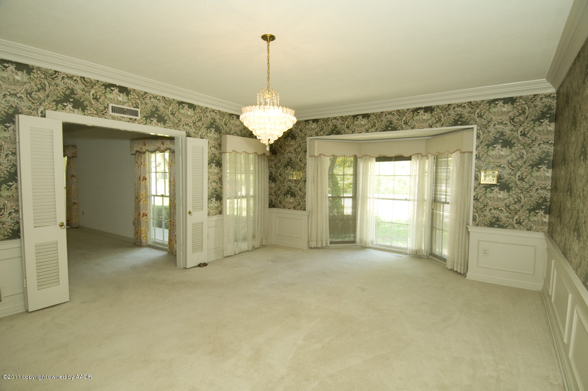 1517 South Rusk Street Amarillo, TX 79102 - Photo 15 of 30 formal dining 2