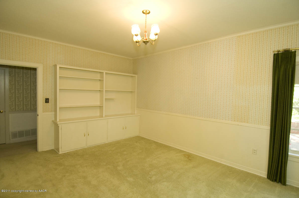 1517 South Rusk Street Amarillo, TX 79102 - Photo 17 of 30 master bedroom