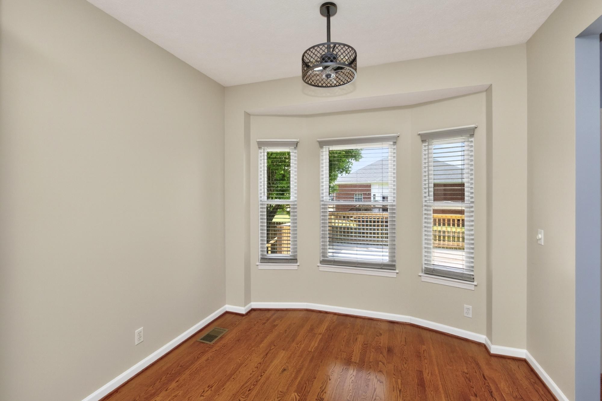 6017 Indian Ridge Boulevard White House, TN 37188 - Photo 10 of 49