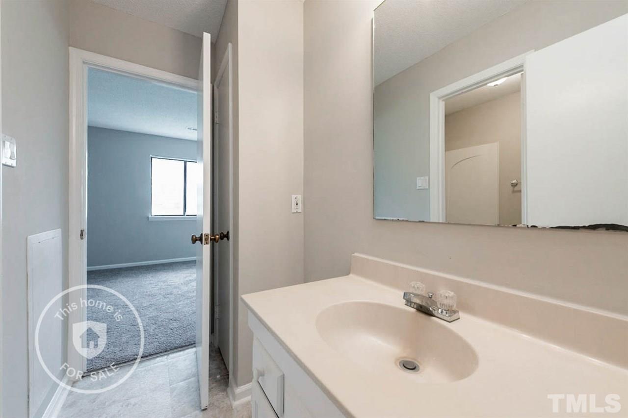 5003 Casa Del Rey Drive Raleigh, NC 27616 - Photo 11 of 13