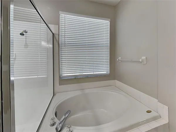 $2,559 | Undisclosed Address, Tampa, FL 33647