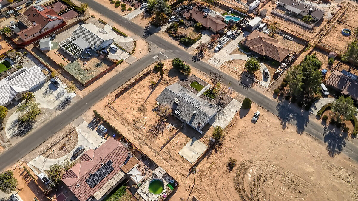 20140 Sahale Road Apple Valley, CA 92307 - Photo 8 of 45 an aerial view of a house with a yard