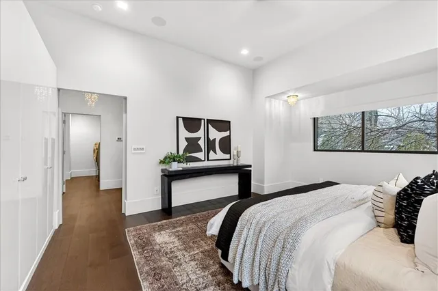 $1,970,000 | 3906 West 69th Street, Prairie Village, KS 66208