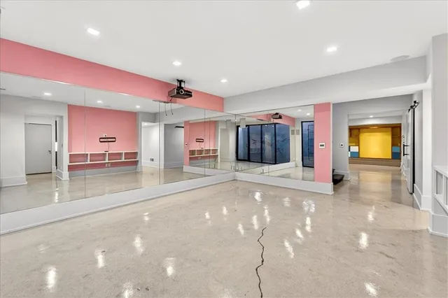 $1,970,000 | 3906 West 69th Street, Prairie Village, KS 66208