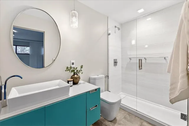 $1,970,000 | 3906 West 69th Street, Prairie Village, KS 66208