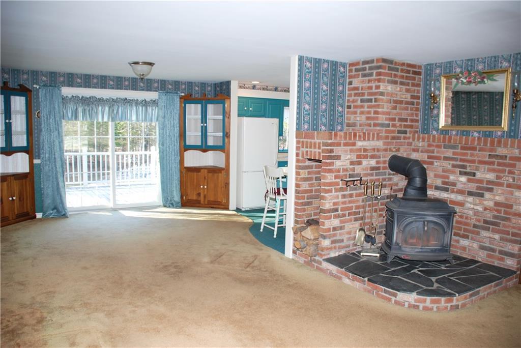 23 Canterbury Road Brewer, ME 04412 - Photo 4 of 19 LR and Dining Area