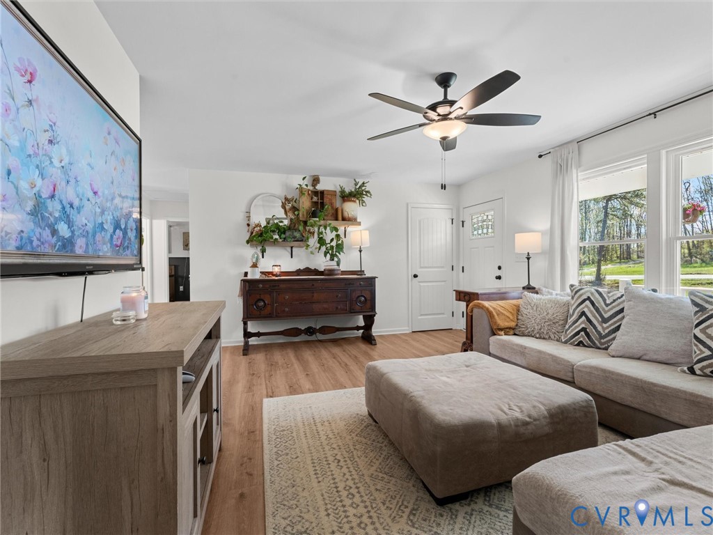 3630 Trent Hatchery Road Appomattox, VA 24522 - Photo 7 of 56