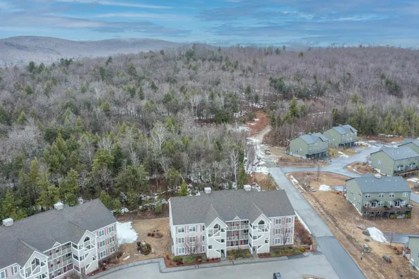 $529,000 | 4 Twin Tip Terrace, Unit 4, Lincoln, NH 03251