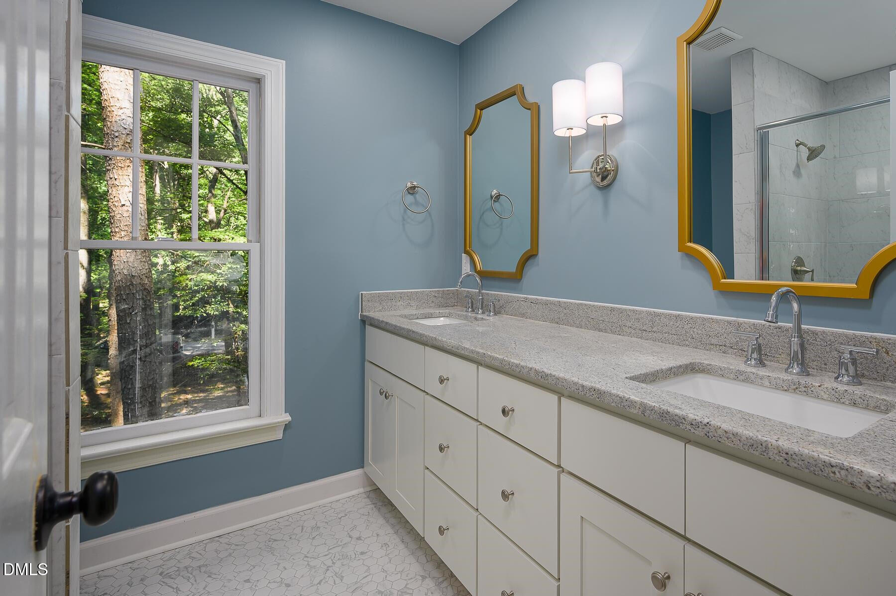 10716 Marthas Way Raleigh, NC 27615 - Photo 9 of 15 20240915054121544640000000-o