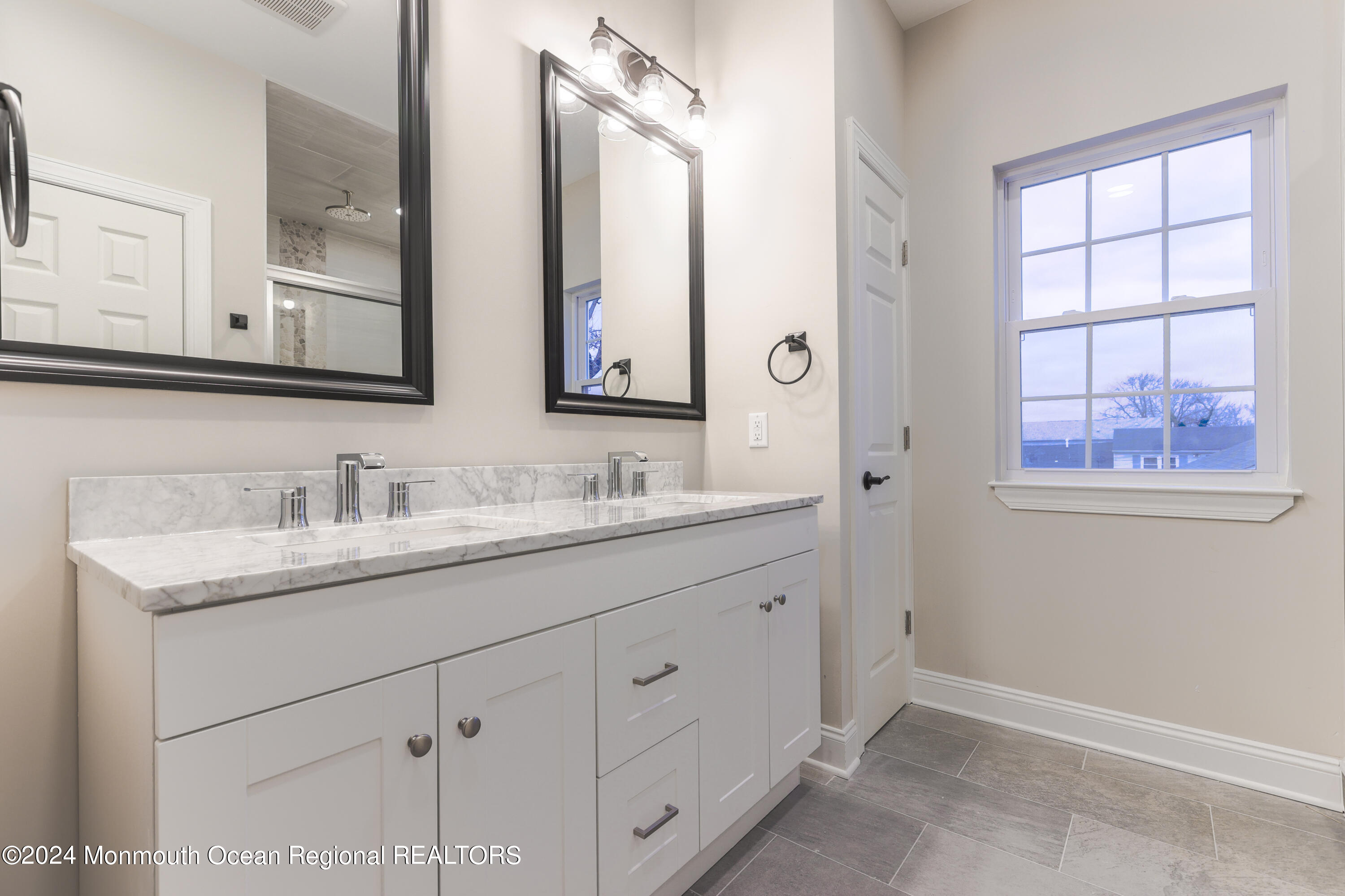 907 Center Street Union Beach, NJ 07735 - Photo 14 of 31 Primary Bedroom Bath