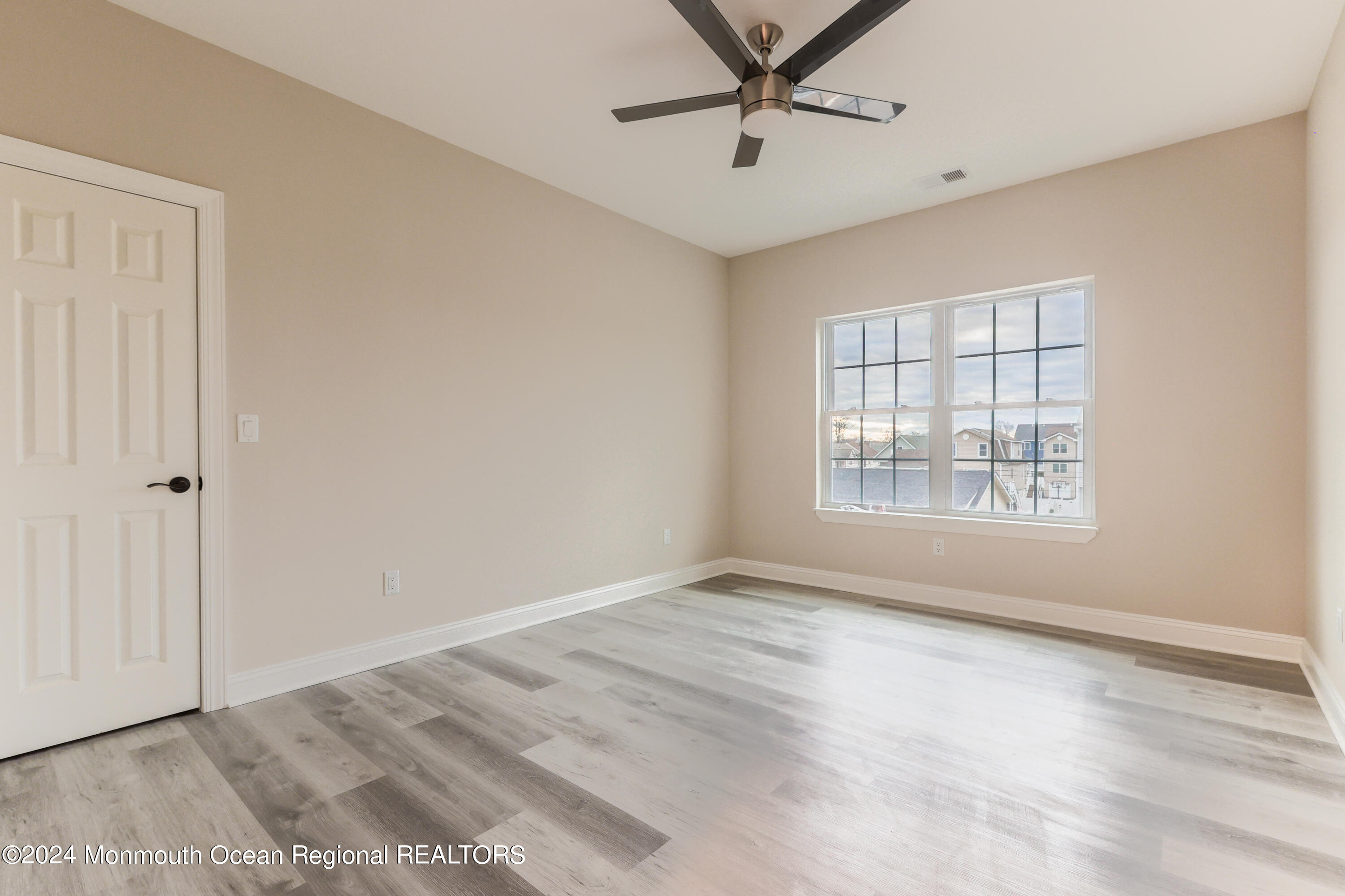 907 Center Street Union Beach, NJ 07735 - Photo 17 of 31 Bedroom 2