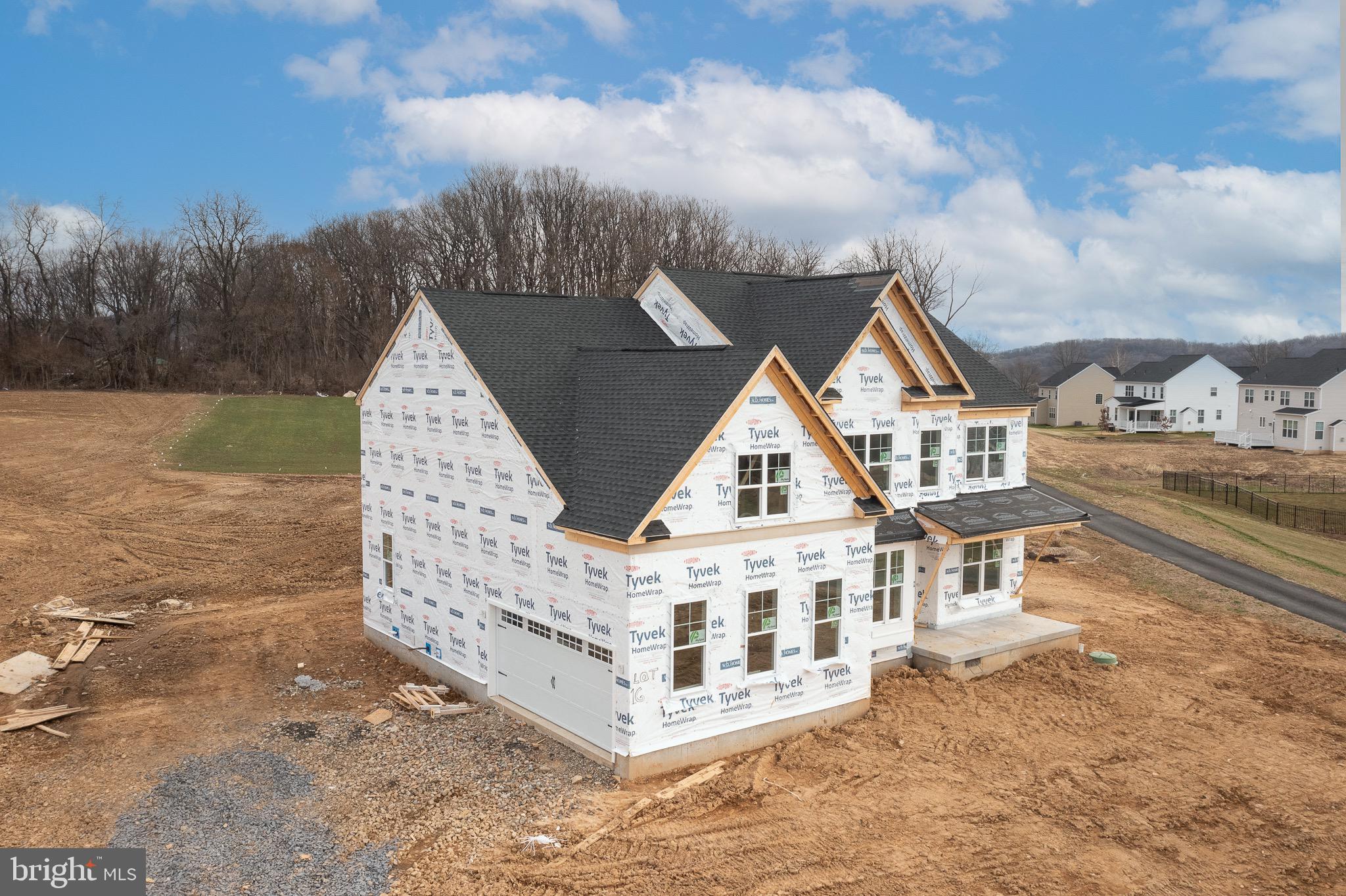 5125 Maple Ridge Way Emmaus, PA 18049 - Photo 3 of 6