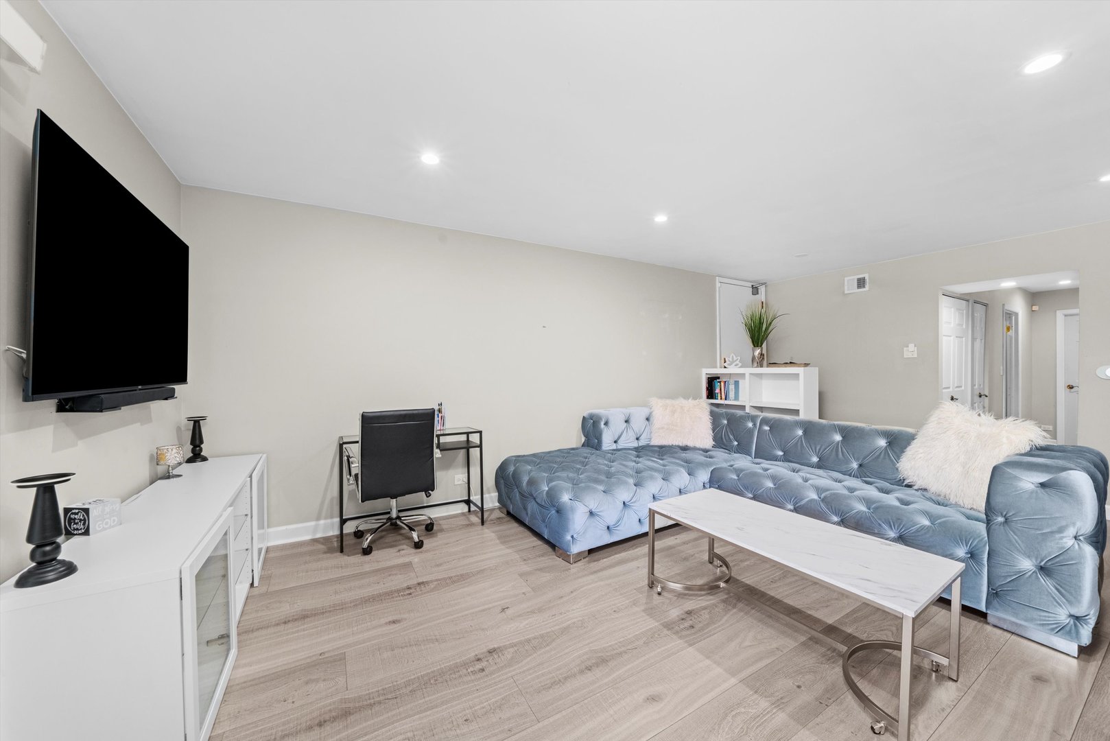 8094 Garfield Avenue, Unit 43 Burr Ridge, IL 60527 - Photo 13 of 23