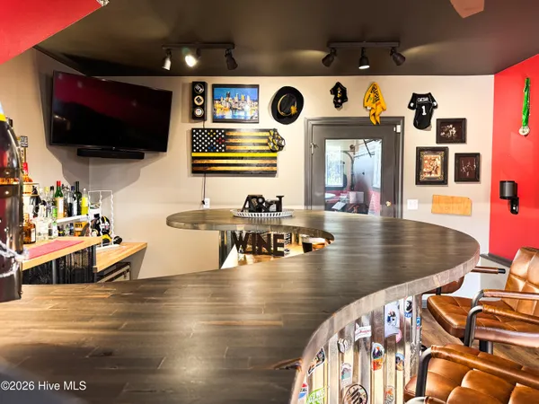 $3,100 | 3401 Red Berry Drive, Wilmington, NC 28409