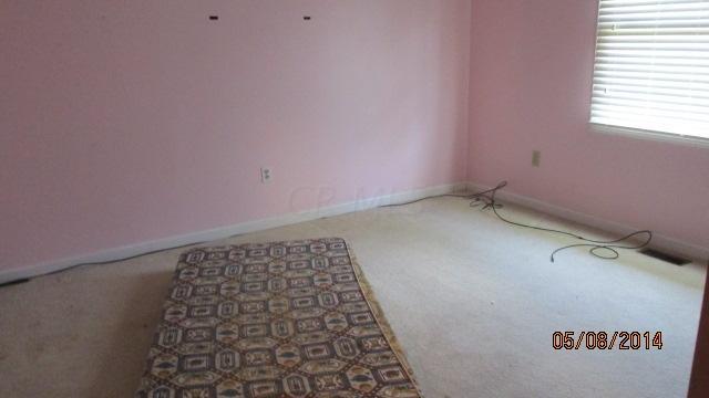 1001 Rockhaven Road Southeast Newark, OH 43055 - Photo 6 of 10