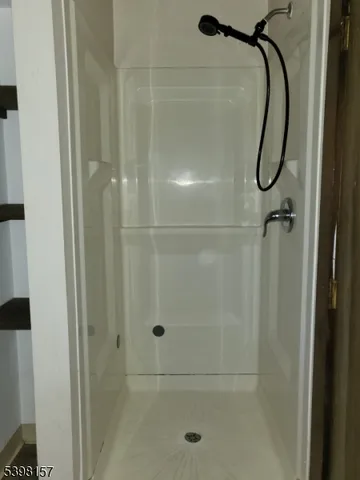 $1,150 | 715 East Central Avenue, Alpha, NJ 08865