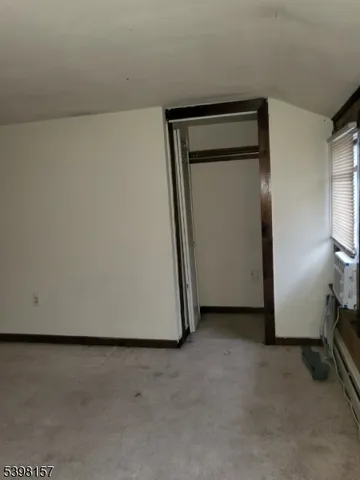 $1,150 | 715 East Central Avenue, Alpha, NJ 08865